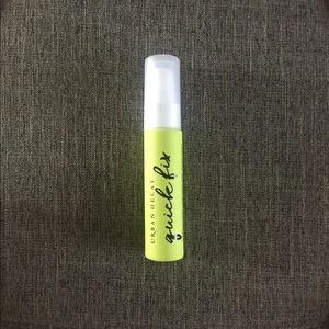 Urban decay quick fix spray (vegan & cruelty free)